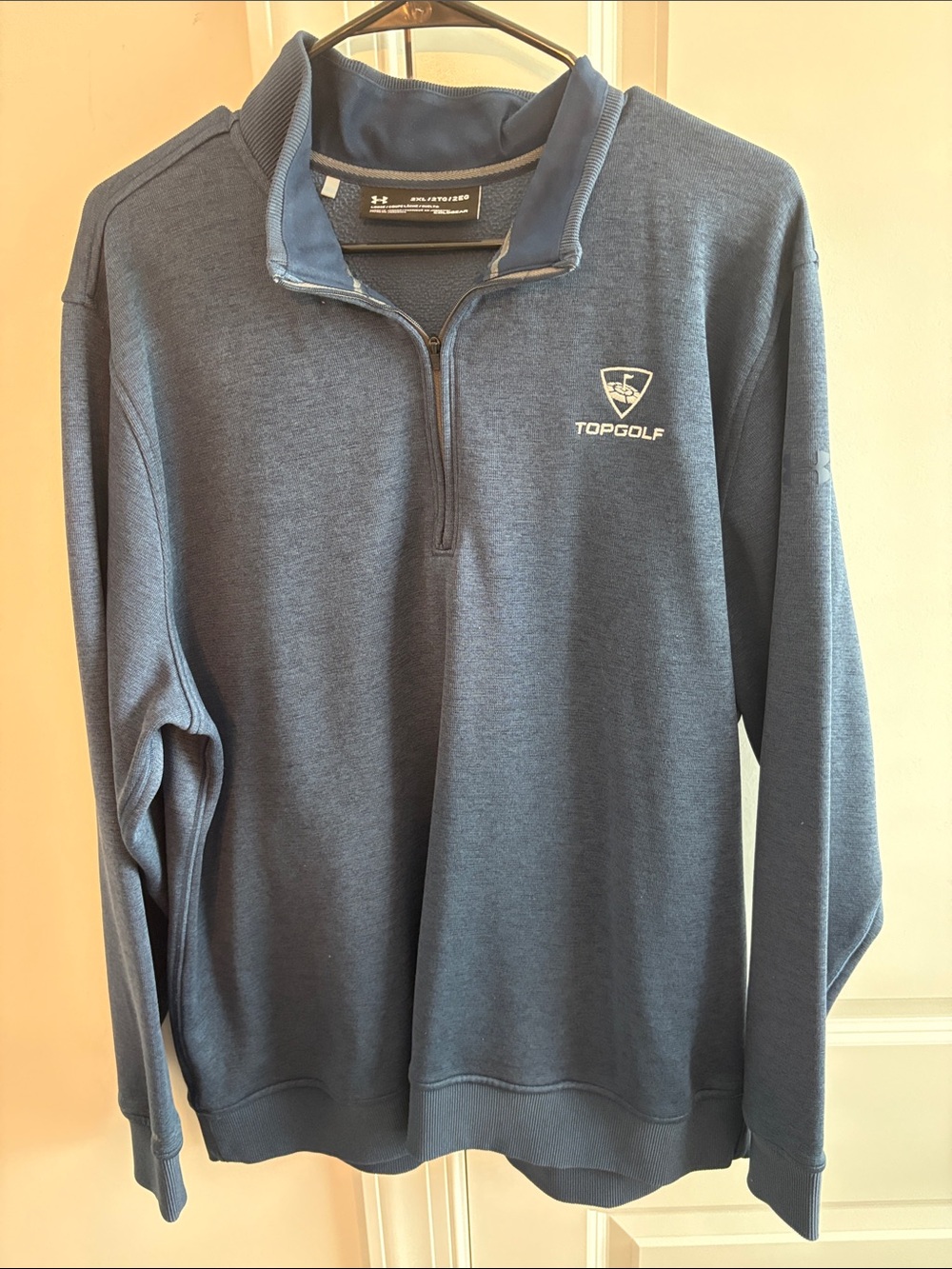 Under Armour Men's Blue Topgolf Quarter-Zip Sweater
